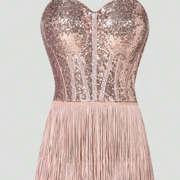 Elegant Women's Sequin Strapless Gown With Multi-Layer Fringed Skirt - Picture 9 of 10